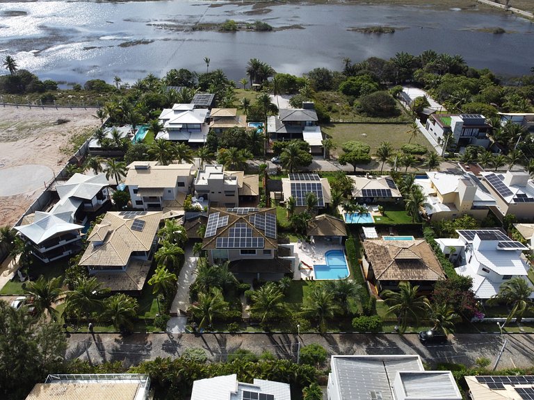 Casa Elegante e Aconchegante em Guarajuba