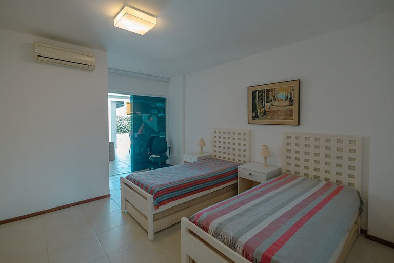 Casa Elegante e Aconchegante em Guarajuba