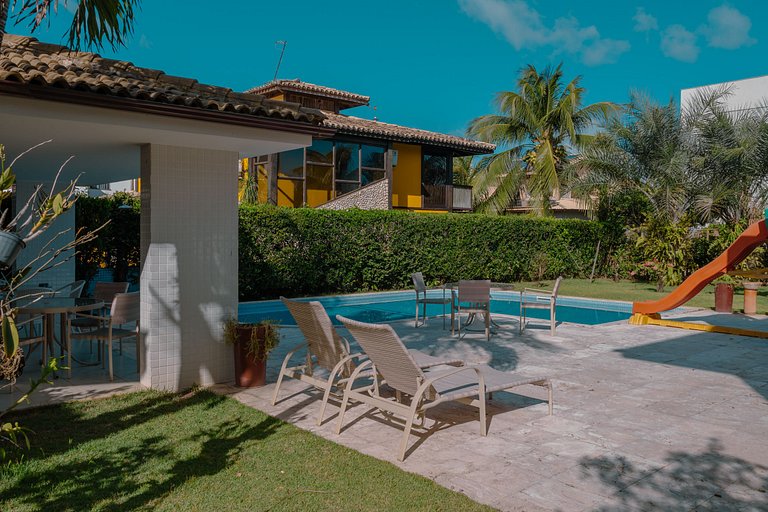 Casa Elegante e Aconchegante em Guarajuba