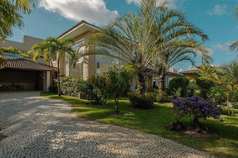 Casa Elegante e Aconchegante em Guarajuba