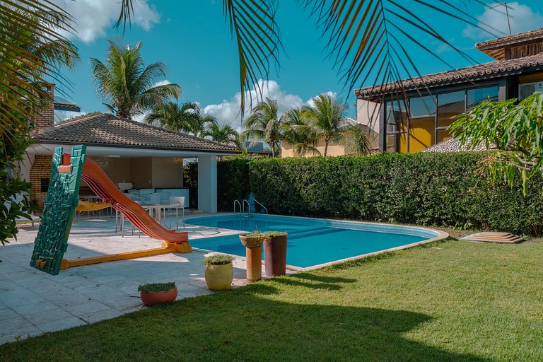 Casa Elegante e Aconchegante em Guarajuba