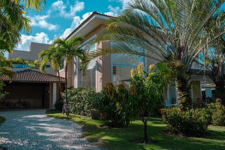 Casa Elegante e Aconchegante em Guarajuba