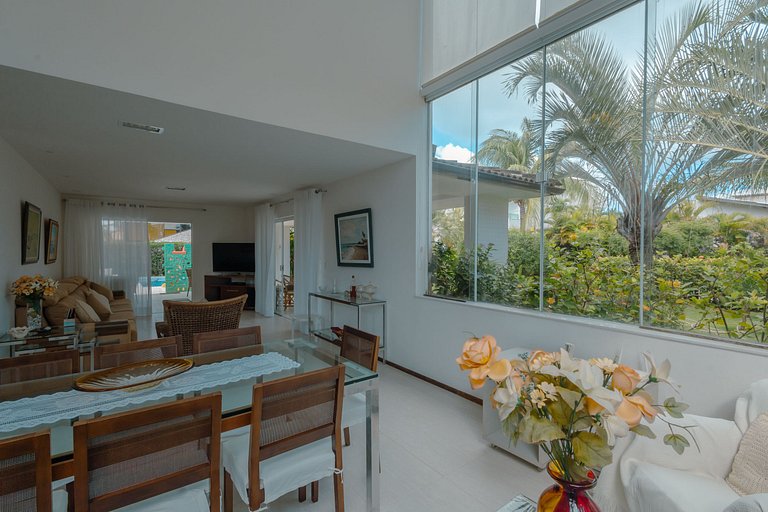 Casa Elegante e Aconchegante em Guarajuba